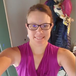 Meet your Posher, Amy